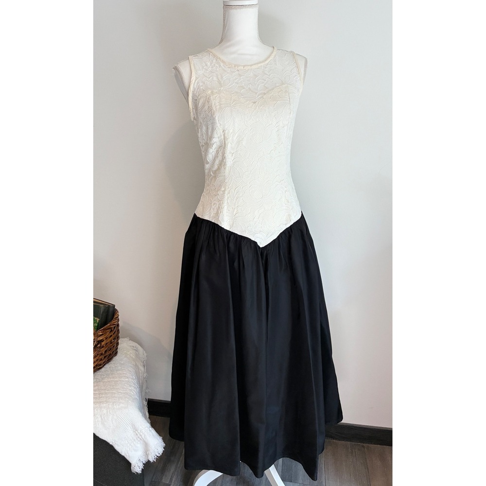 Vintage Lola Berent Superstition Dress 7/8 Black Ivory Lace Bows Drop Waist USA